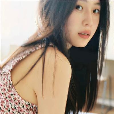 惊恐地